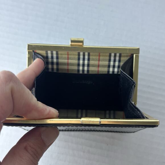 Burberry Wallet. Burberry Snap Coin‎ Wallet - Picture 4 of 8